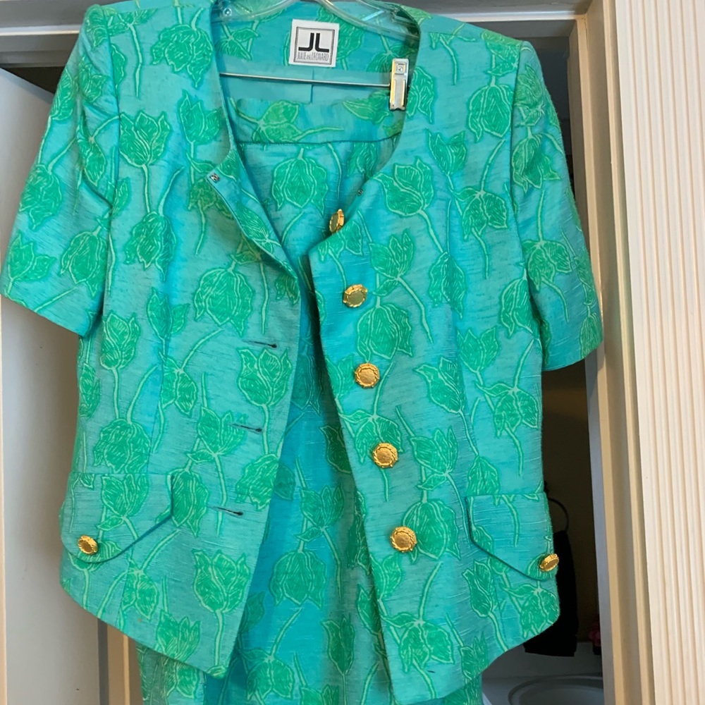Julie & Leonard Dress Suit with Skirt